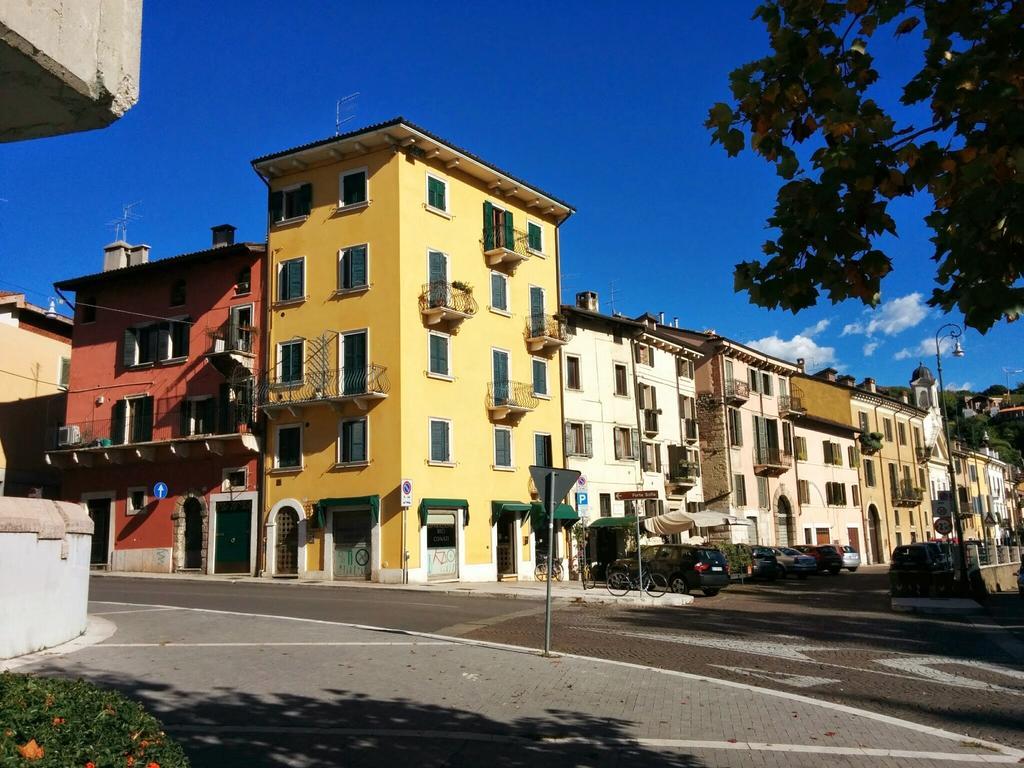 Apartamento Residenza Agapanthos Verona Habitación foto