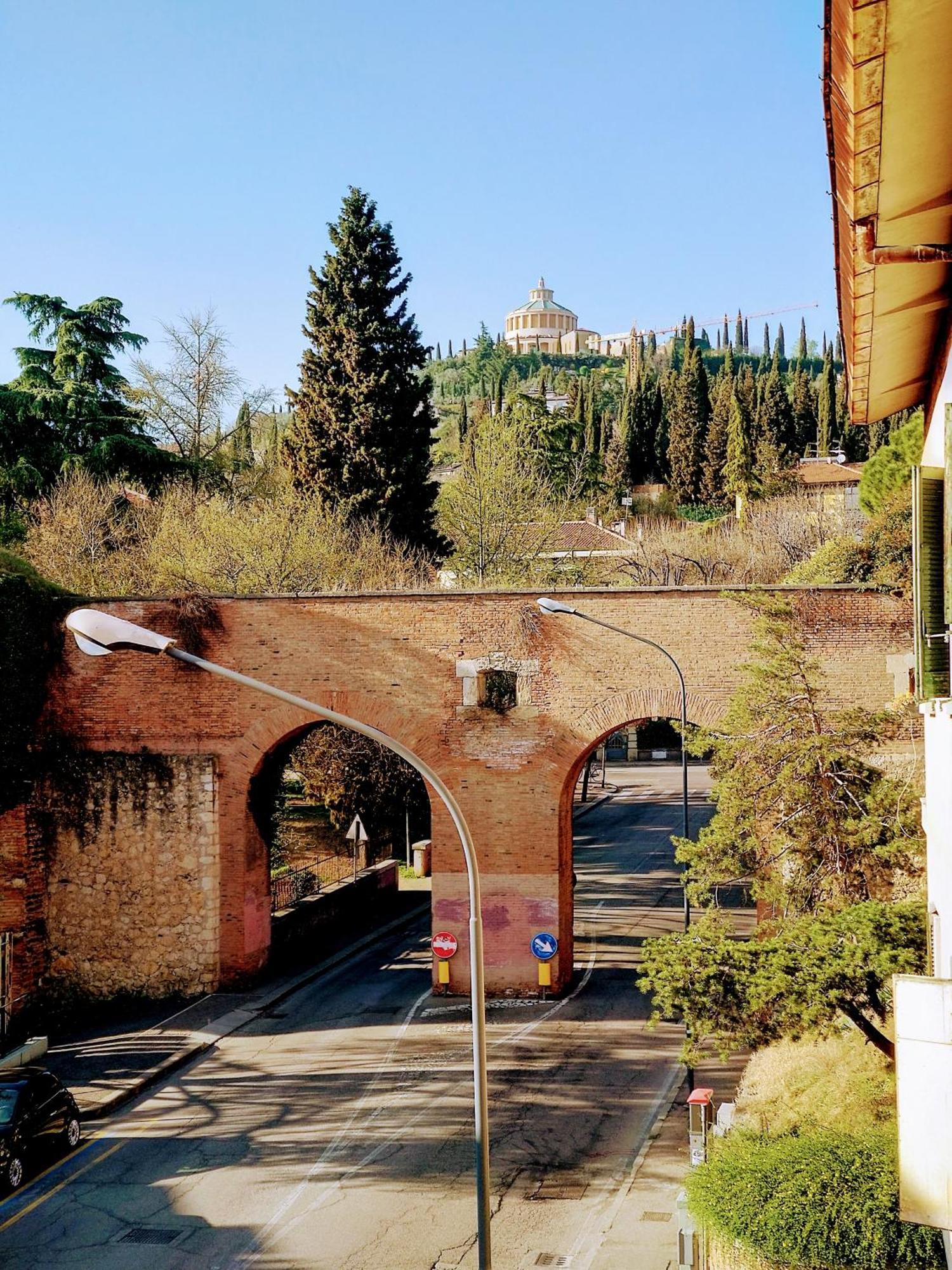 Apartamento Residenza Agapanthos Verona Exterior foto